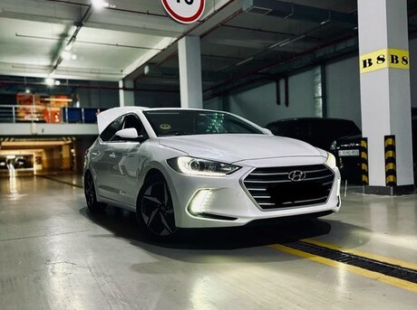 Hyundai Elantra