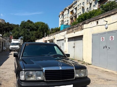 Mercedes 190