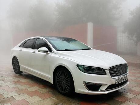Lincoln MKZ