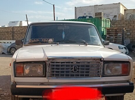 LADA (VAZ) 2107