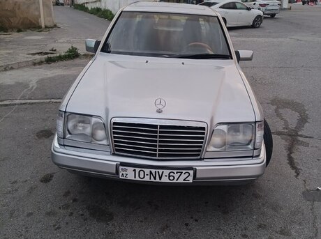 Mercedes 280 E
