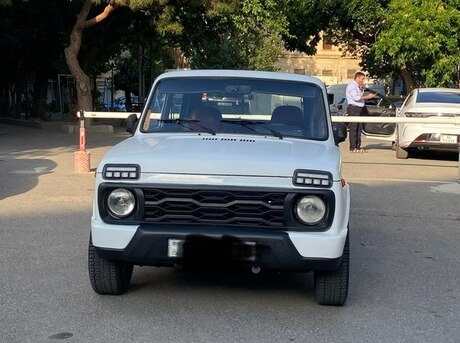 LADA (VAZ) Niva