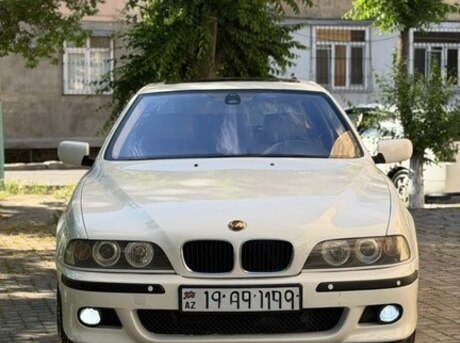 BMW 525
