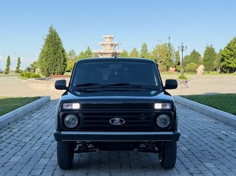 LADA (VAZ) Niva