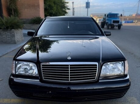 Mercedes S 500