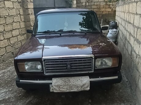 LADA (VAZ) 2107