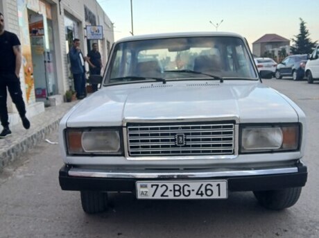 LADA (VAZ) 2107