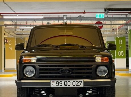 LADA (VAZ) Niva