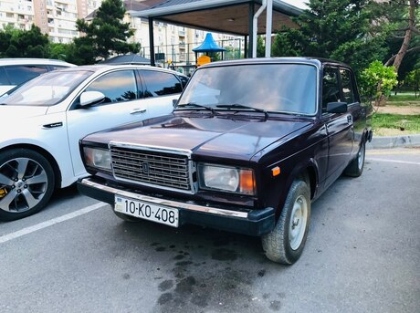 LADA (VAZ) 2107