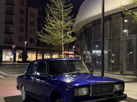 LADA (VAZ) 2107