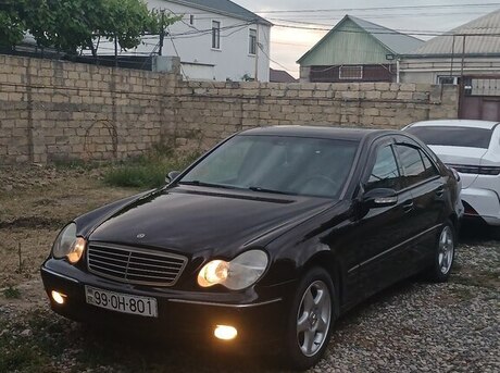 Mercedes C 240