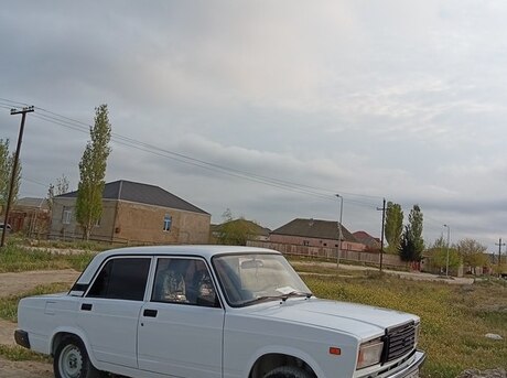 LADA (VAZ) 2107