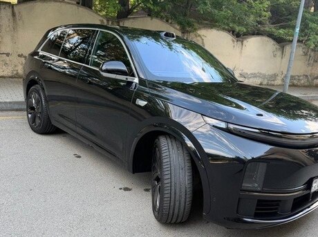 Li Auto L7