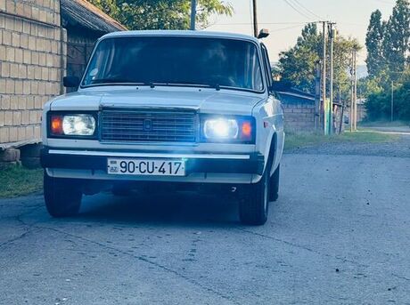 LADA (VAZ) 2107