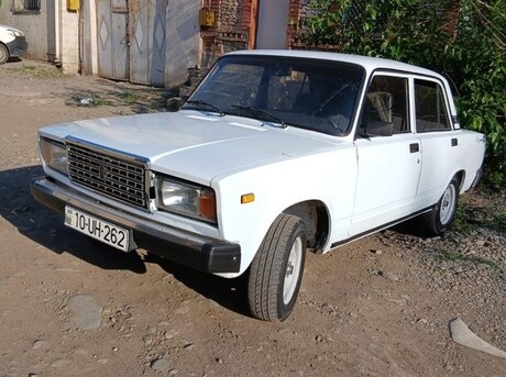 LADA (VAZ) 2107