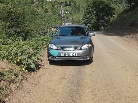 Daewoo Gentra