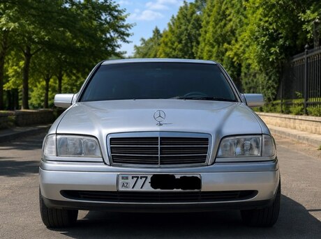 Mercedes C 180