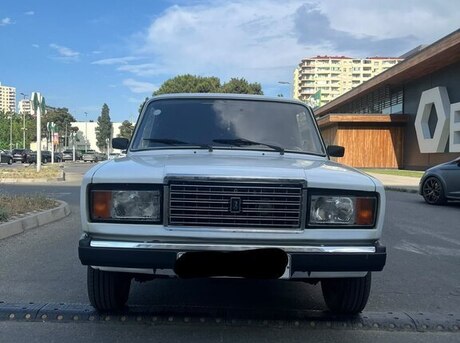 LADA (VAZ) 2107