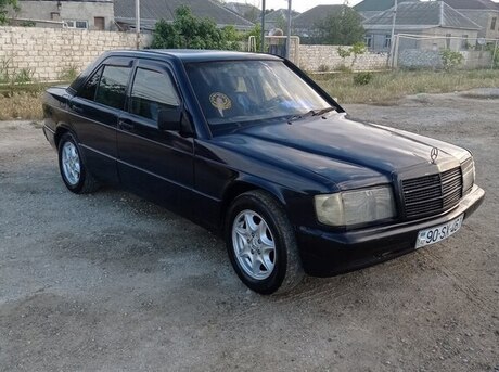 Mercedes 190