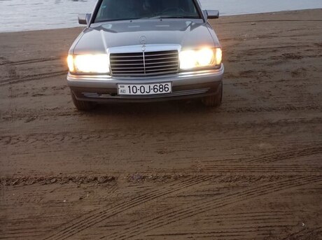 Mercedes 190