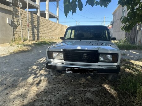 LADA (VAZ) 2107