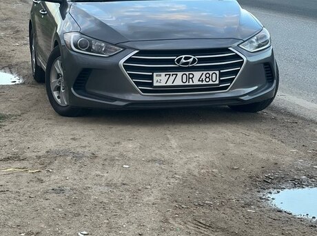 Hyundai Elantra