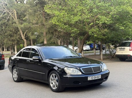 Mercedes S 320