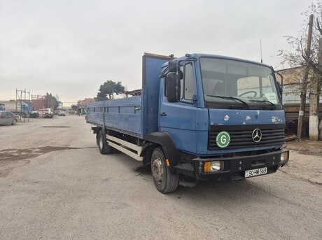 Mercedes Atego 814