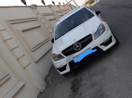 Mercedes C 250