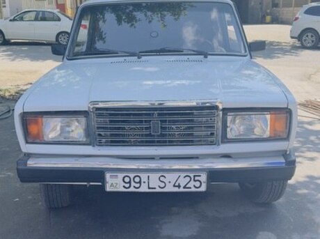 LADA (VAZ) 2107