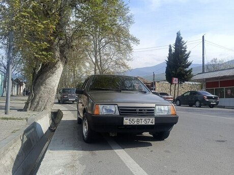 LADA (VAZ) 2109