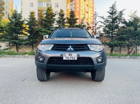 Mitsubishi L200