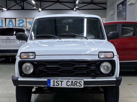 LADA (VAZ) Niva