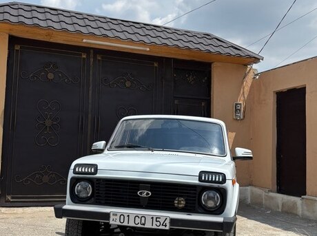 LADA (VAZ) Niva