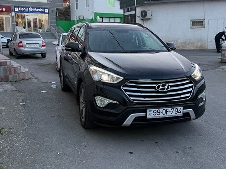 Hyundai Grand Santa Fe
