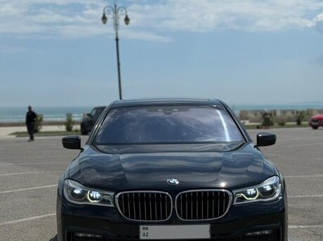 BMW 750