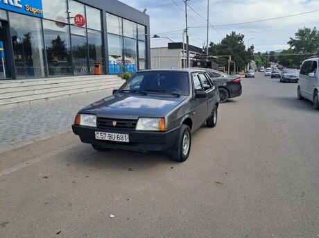 LADA (VAZ) 21099