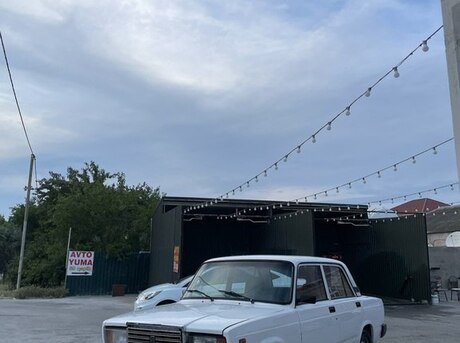 LADA (VAZ) 2107