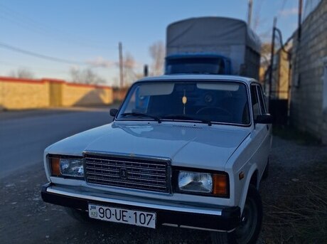 LADA (VAZ) 2107