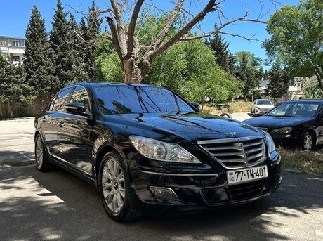Hyundai Genesis