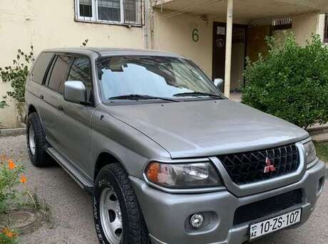 Mitsubishi Montero Sport