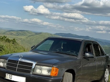 Mercedes 190