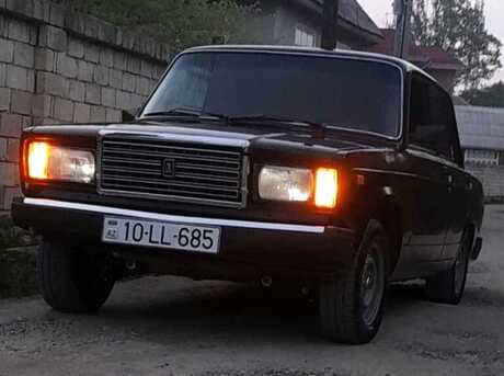 LADA (VAZ) 2107