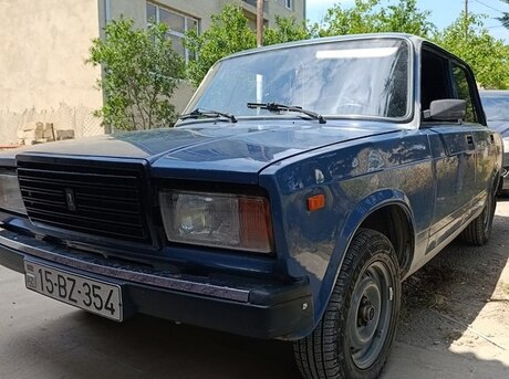 LADA (VAZ) 2107