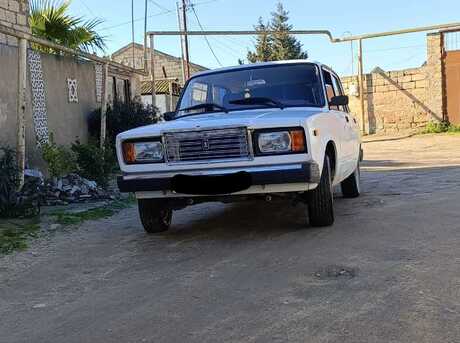 LADA (VAZ) 2107