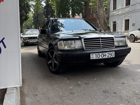 Mercedes 190