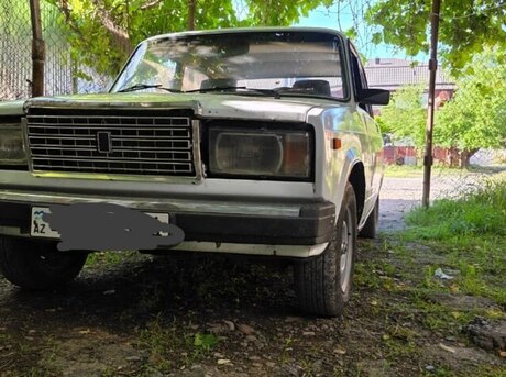 LADA (VAZ) 2107