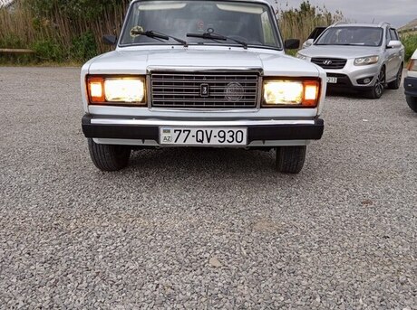 LADA (VAZ) 2107