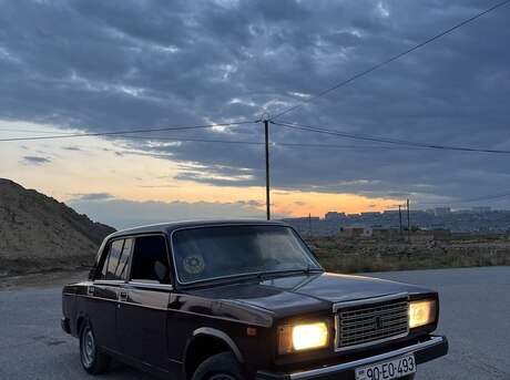 LADA (VAZ) 2107