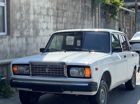 LADA (VAZ) 2107